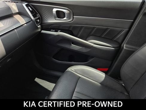 Certified 2023 Kia Sorento SX AWD/4WD image 29