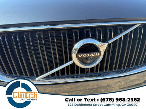 Used 2018 Volvo XC90 T6 Momentum w/ Convenience Package image 7