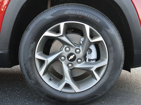 New 2026 Chevrolet Trax LT w/ LT Convenience Package image 19