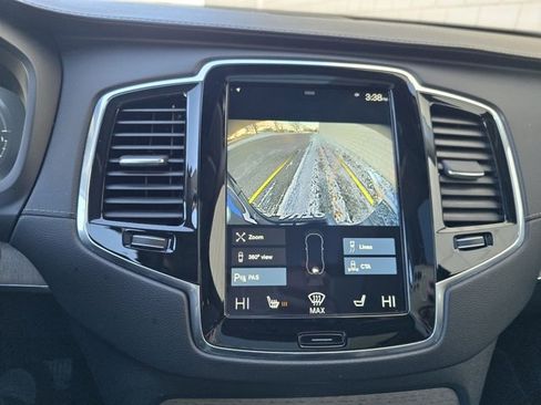 Used 2022 Volvo XC90 T8 Inscription image 45