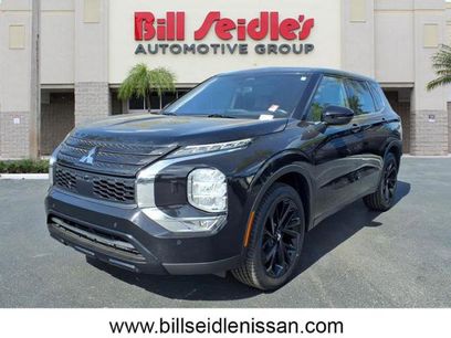 Used 2023 Mitsubishi Outlander SE Black Edition