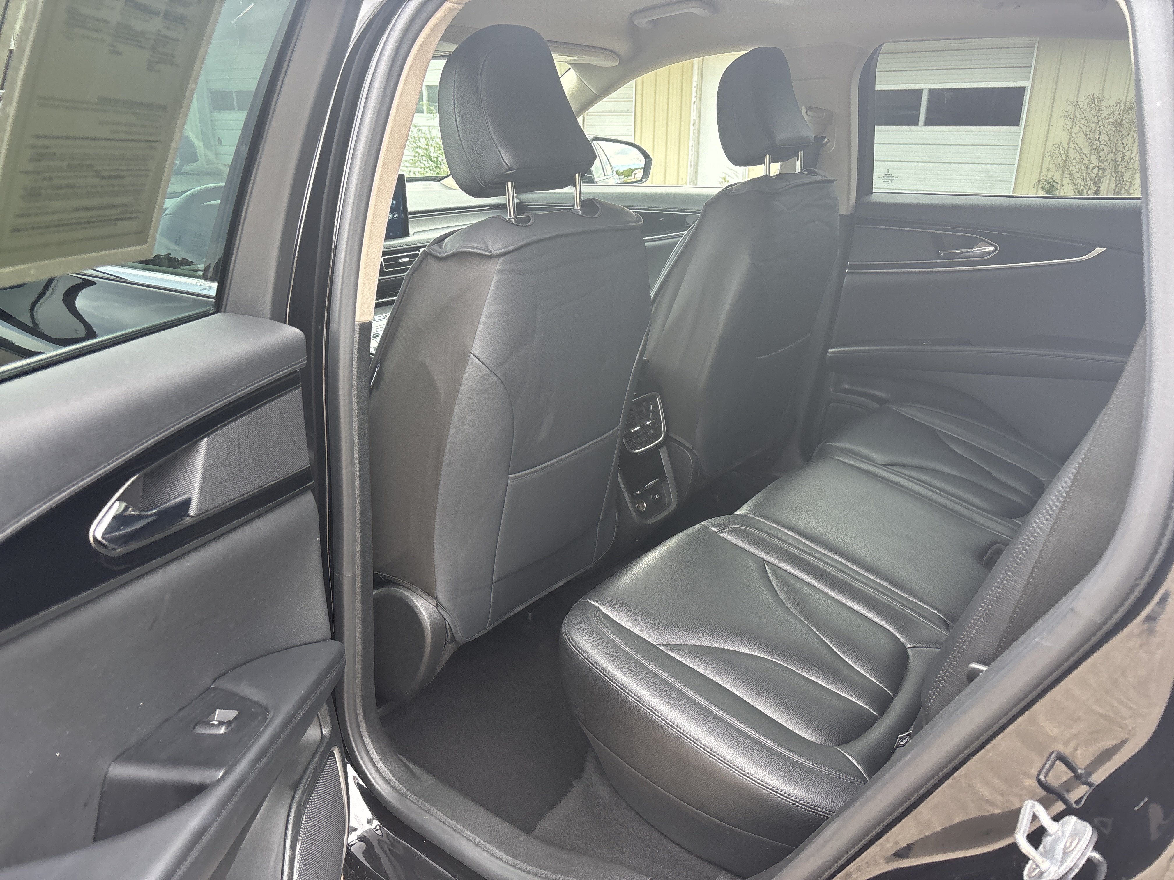 Used 2022 Lincoln Nautilus AWD image 16