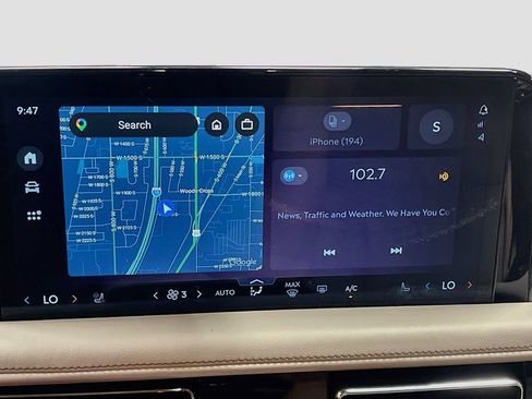 Used 2025 Lincoln Aviator Reserve w/ Equipment Group 201A AWD/4WD image 15