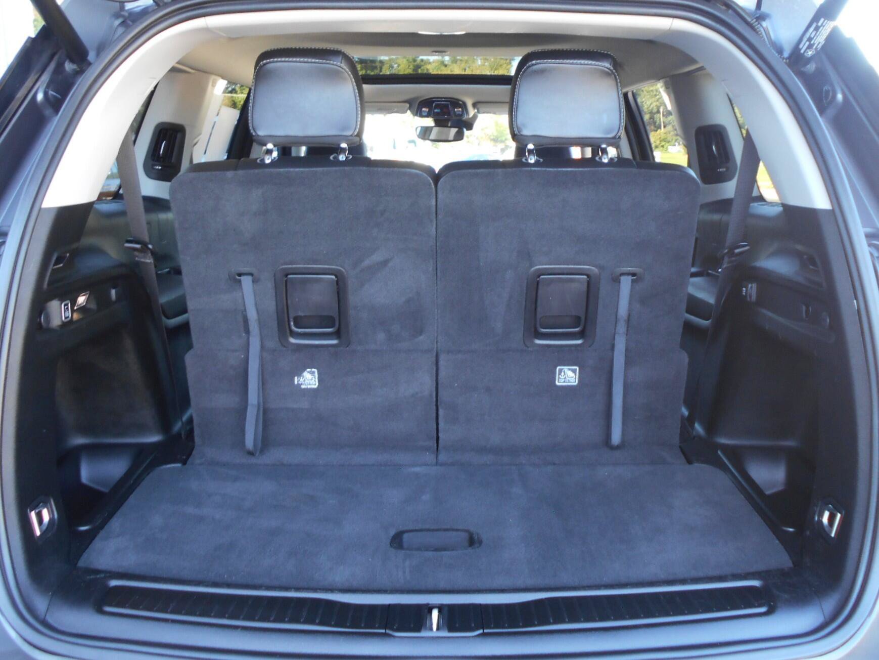 Certified 2023 Jeep Grand Cherokee L Limited AWD/4WD image 24