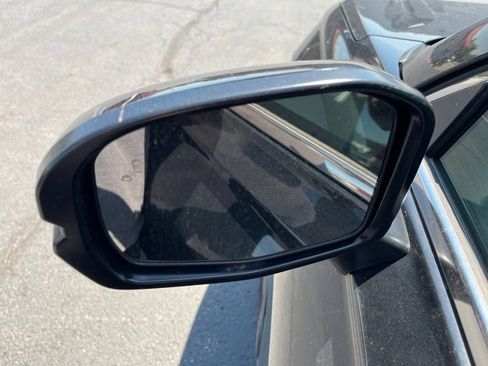 Used 2025 Honda CR-V EX image 13