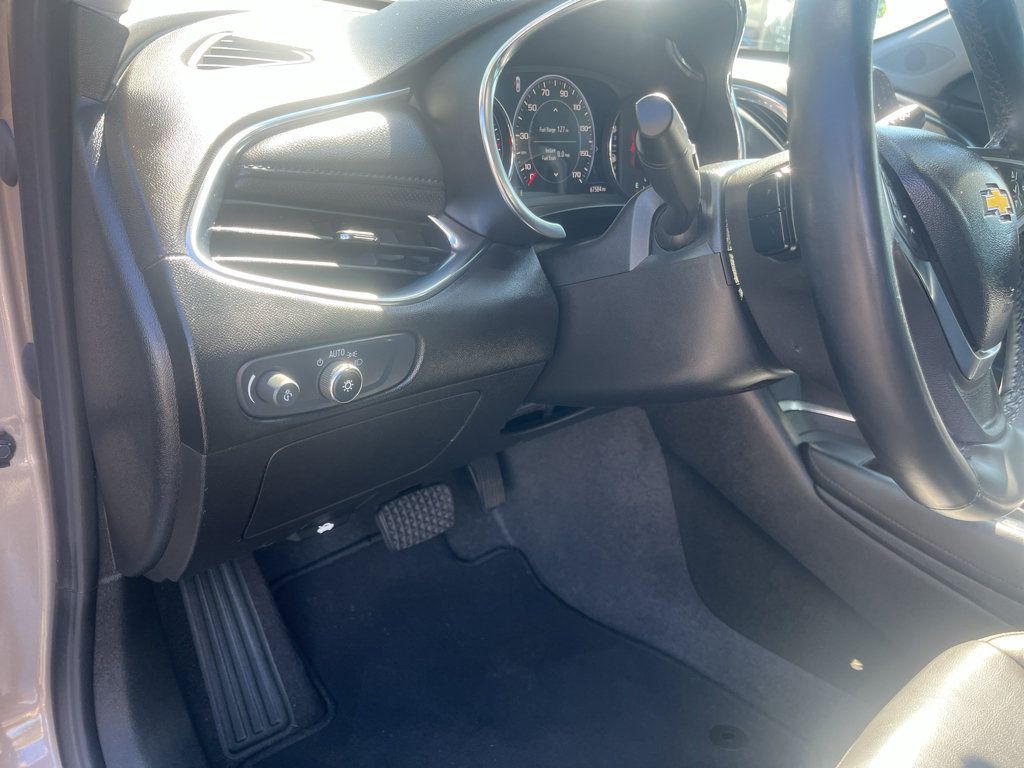 Used 2024 Chevrolet Malibu LT FWD image 20
