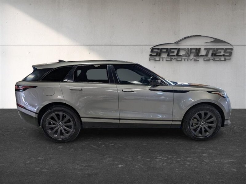 Used 2019 Land Rover Range Rover Velar R-Dynamic SE AWD/4WD image 11