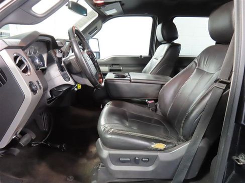 Used 2013 Ford F350 Lariat w/ Chrome Pkg image 17