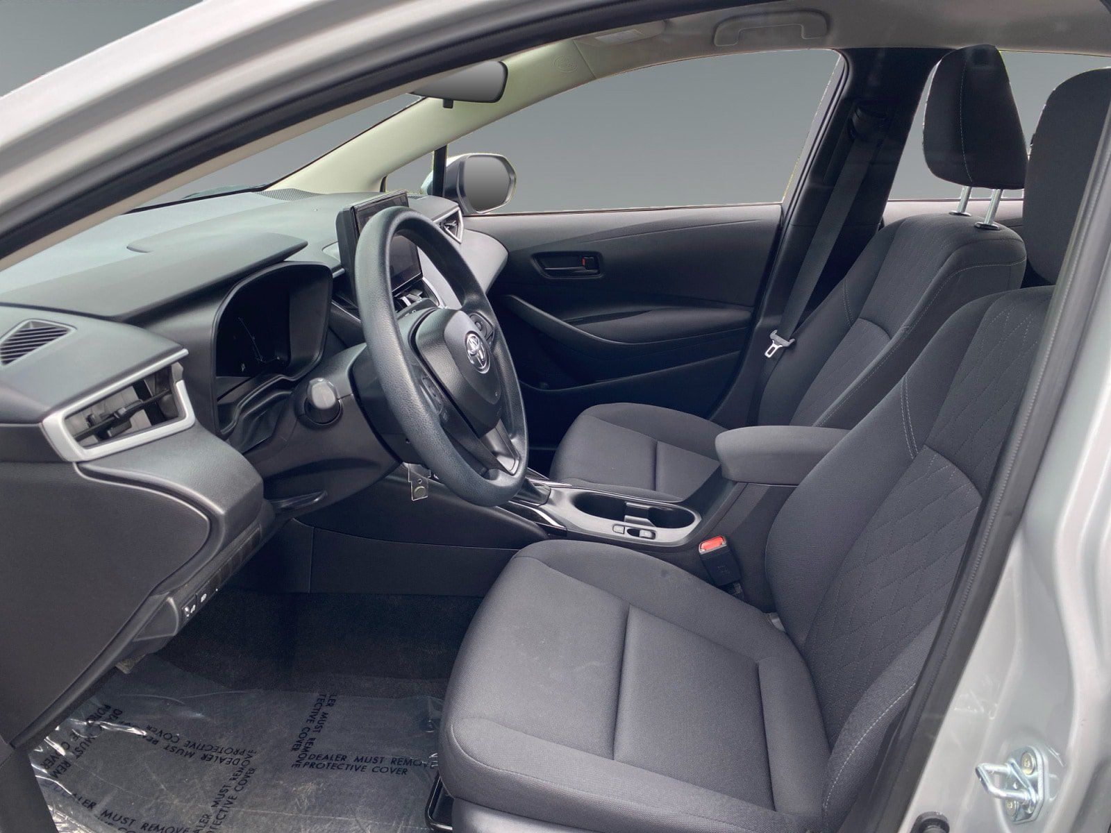 Used 2026 Toyota Corolla LE FWD image 9