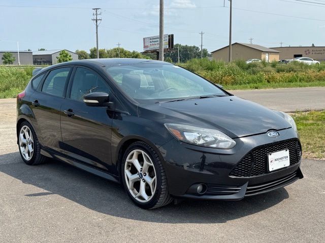 Used 2013 Ford Focus ST FWD image 37