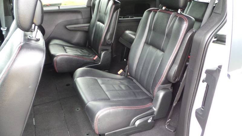 Used 2018 Dodge Grand Caravan GT FWD image 11