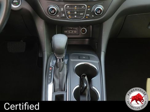Used 2024 Chevrolet Equinox LT FWD image 24