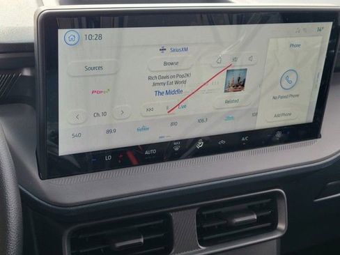 New 2025 Ford Maverick XL image 16