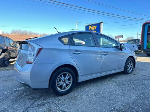 Used 2010 Toyota Prius Five image 5