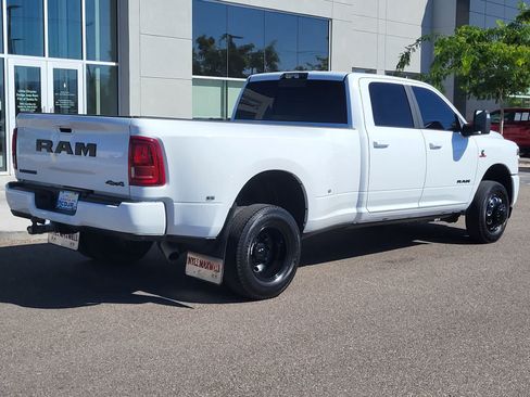 Used 2025 RAM 3500 Laramie w/ Night Edition AWD/4WD image 5