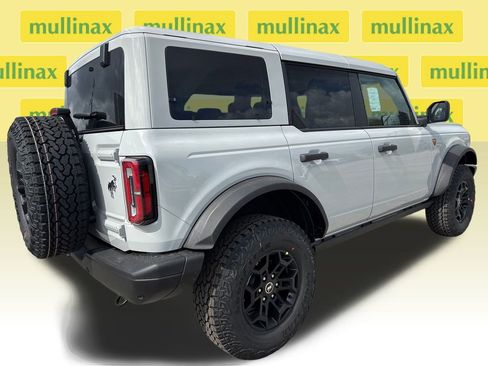 New 2026 Ford Bronco Badlands image 15