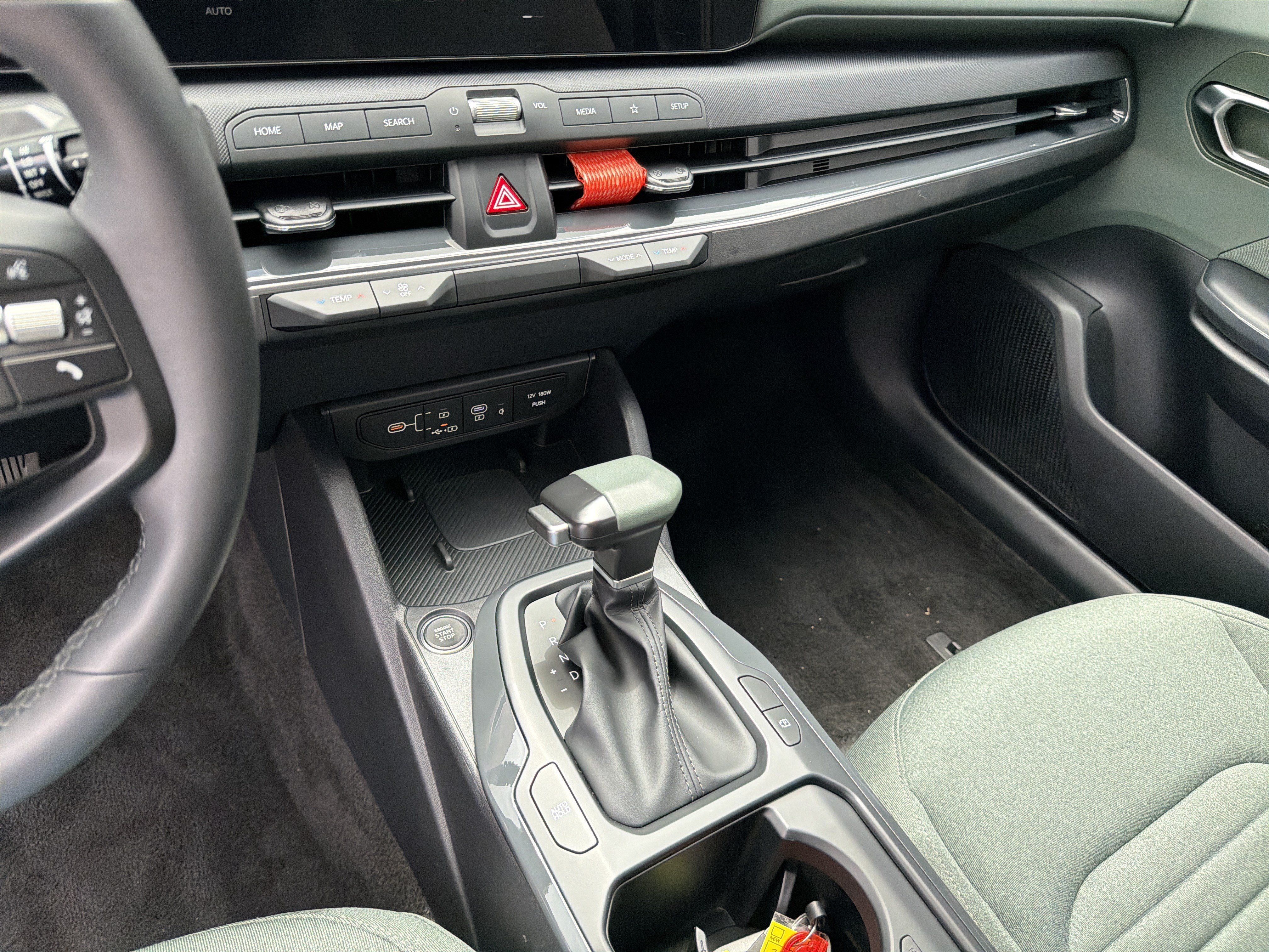 Certified 2025 Kia K4 EX FWD image 30