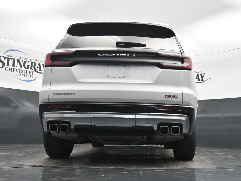 Used 2025 GMC Acadia Denali w/ LPO, Floor Liner Package FWD image 31