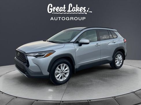 Used 2024 Toyota Corolla Cross LE w/ Moonroof Package image 1