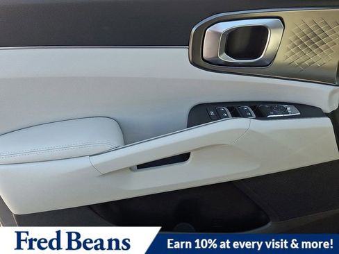 New 2026 Kia Sorento EX image 8