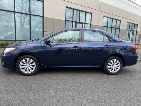 Used 2013 Toyota Corolla LE image 6