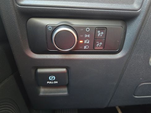Used 2024 Ford Expedition Max XLT RWD image 26
