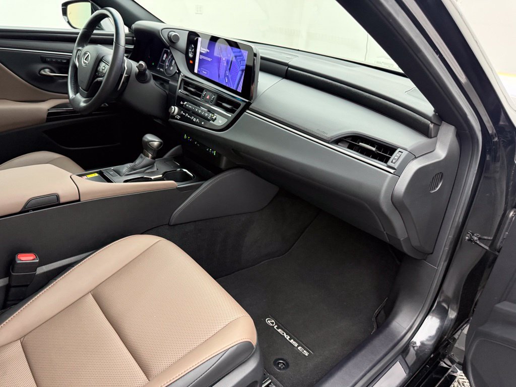 Used 2025 Lexus ES 350 w/ Premium Package FWD image 34
