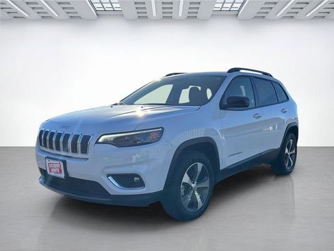 Used 2022 Jeep Cherokee Limited image 8