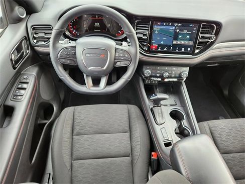 Used 2025 Dodge Durango R/T w/ Trailer Tow Group IV image 11