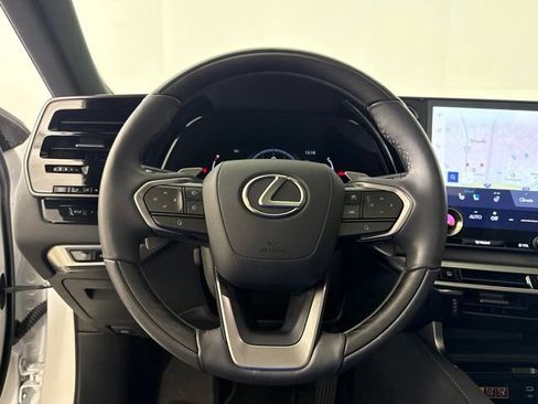 Certified 2024 Lexus RX 350 FWD w/ Convenience Package image 27