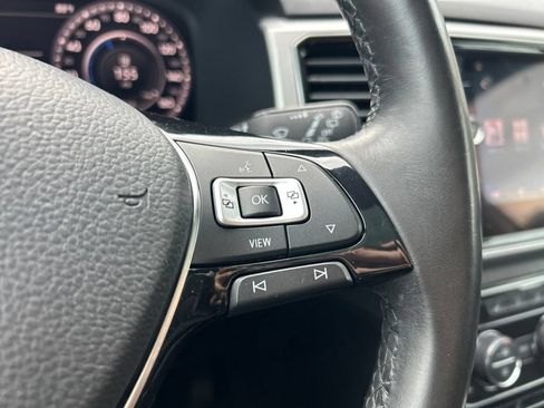 Used 2019 Volkswagen Atlas SEL FWD image 4