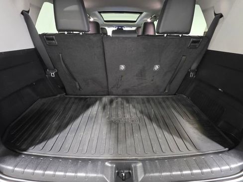 Used 2024 Toyota Grand Highlander AWD image 21