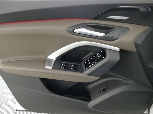 New 2025 Audi Q5 Premium Plus image 10