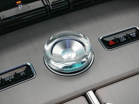 Used 2025 Lincoln Navigator L Reserve w/ Jet Appearance Package image 22