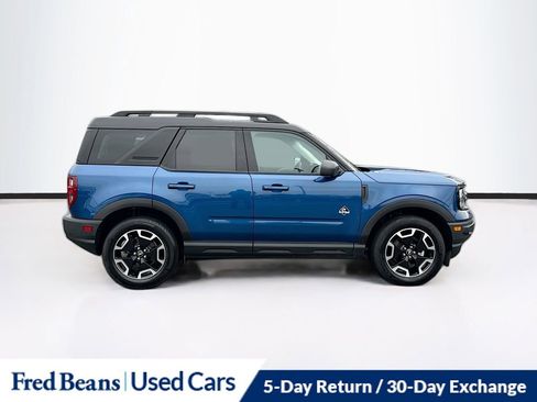 Used 2024 Ford Bronco Sport Outer Banks w/ Tech Package image 8