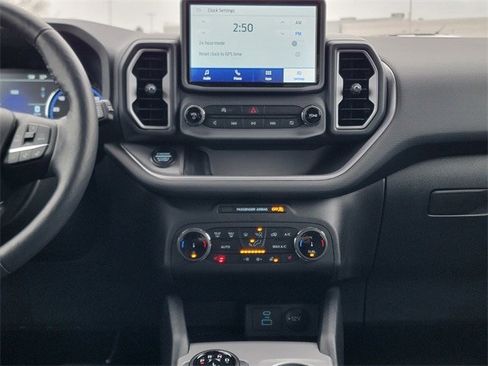 Certified 2022 Ford Bronco Sport Outer Banks w/ Tech Package image 26