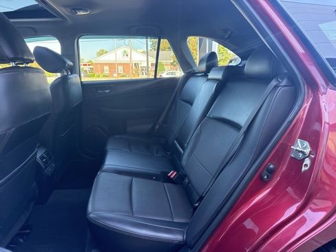 Used 2017 Subaru Outback 2.5i Limited image 11