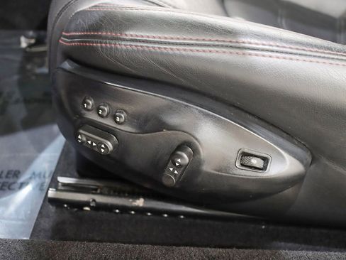 Used 2017 Maserati GranTurismo Sport image 26