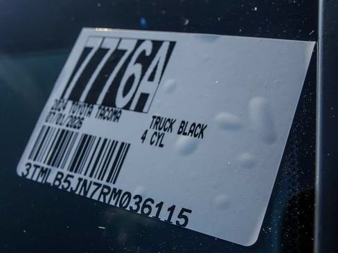 Used 2024 Toyota Tacoma SR5 AWD/4WD image 29