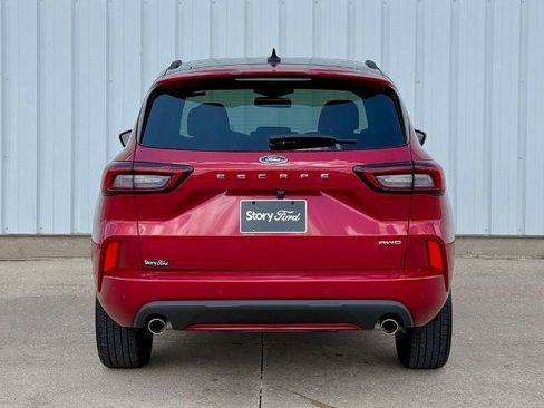 Certified 2025 Ford Escape ST-Line Elite w/ Premium Technology Package AWD/4WD image 5
