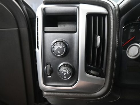 Used 2018 GMC Sierra 1500 SLT w/ SLT Premium Package AWD/4WD image 14