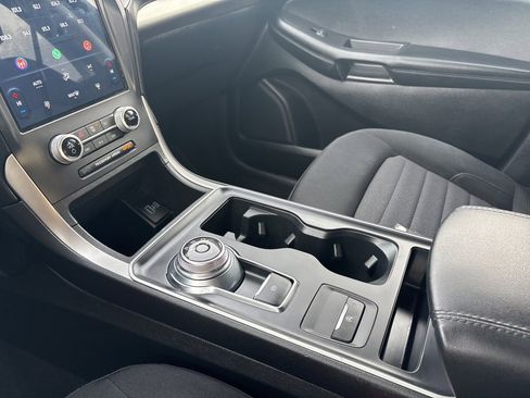 Used 2022 Ford Edge SE image 14