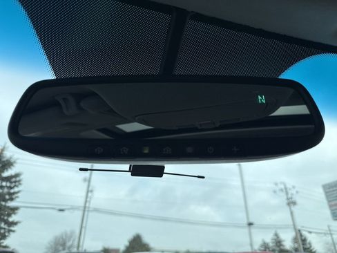 Used 2011 Hyundai Santa Fe Limited image 12