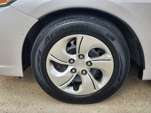 Used 2015 Honda Civic LX image 10