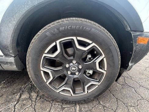 Used 2025 Ford Bronco Sport Outer Banks w/ Outer Banks Tech Package+ image 12