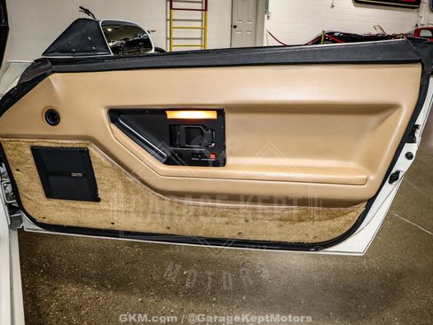 Used 1986 Chevrolet Corvette Pace Car Edition image 53
