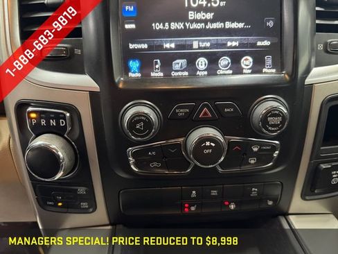 Used 2016 RAM 1500 Classic SLT w/ SLT Plus D←cor Group AWD/4WD image 4
