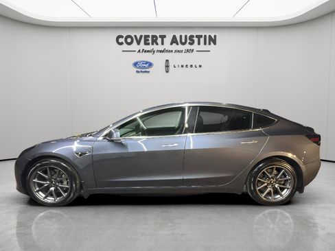 Used 2020 Tesla Model 3 Long Range image 2