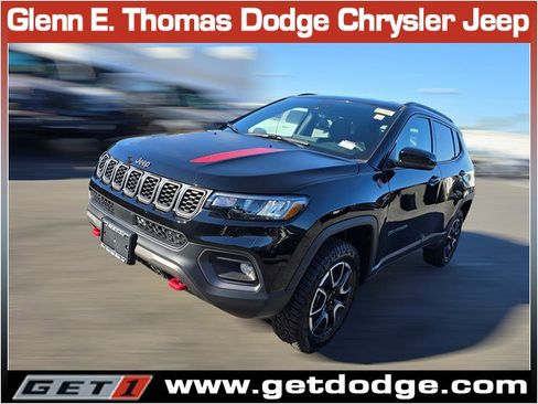 New 2026 Jeep Compass Trailhawk image 3