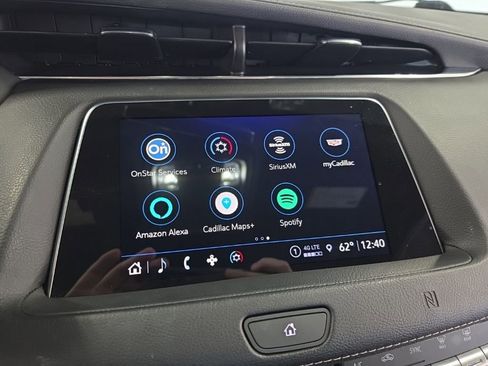 Used 2021 Cadillac XT4 Premium Luxury w/ LPO, Radiant Package image 17